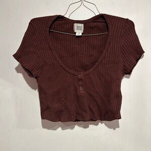 BDG Ribbed Scoop-Neck Crop Top in Wine